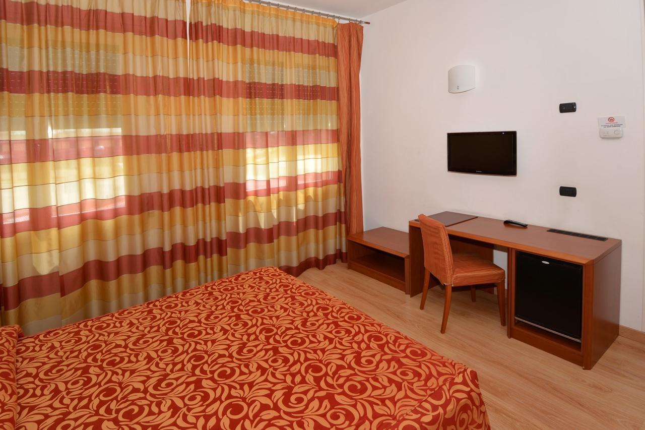 Hotel Eolo Sermide Exteriér fotografie